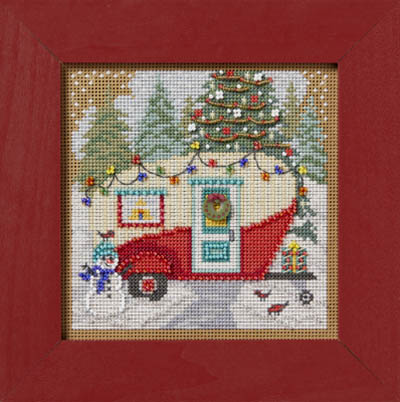 2024 Winter Button & Bead - Christmas Caper