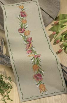 Tulips Table Runner Kit