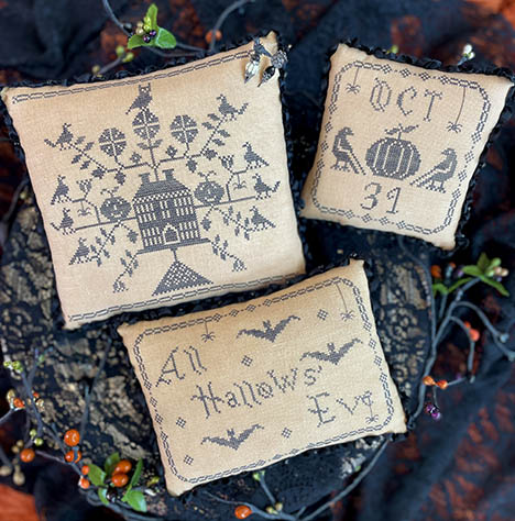 Hallow's Manor (set of 3)