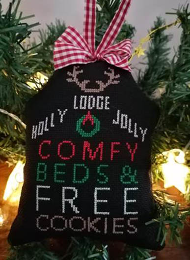 Holly Jolly Christmas - Lodge